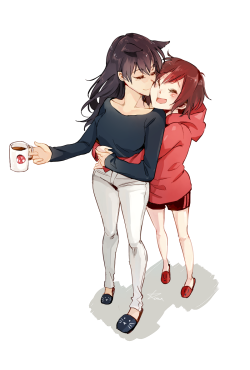 kumafromtaiwan:  Long time no Ladybug…. and HAPPY belated BIRTHDAY for   booksandweapons! 