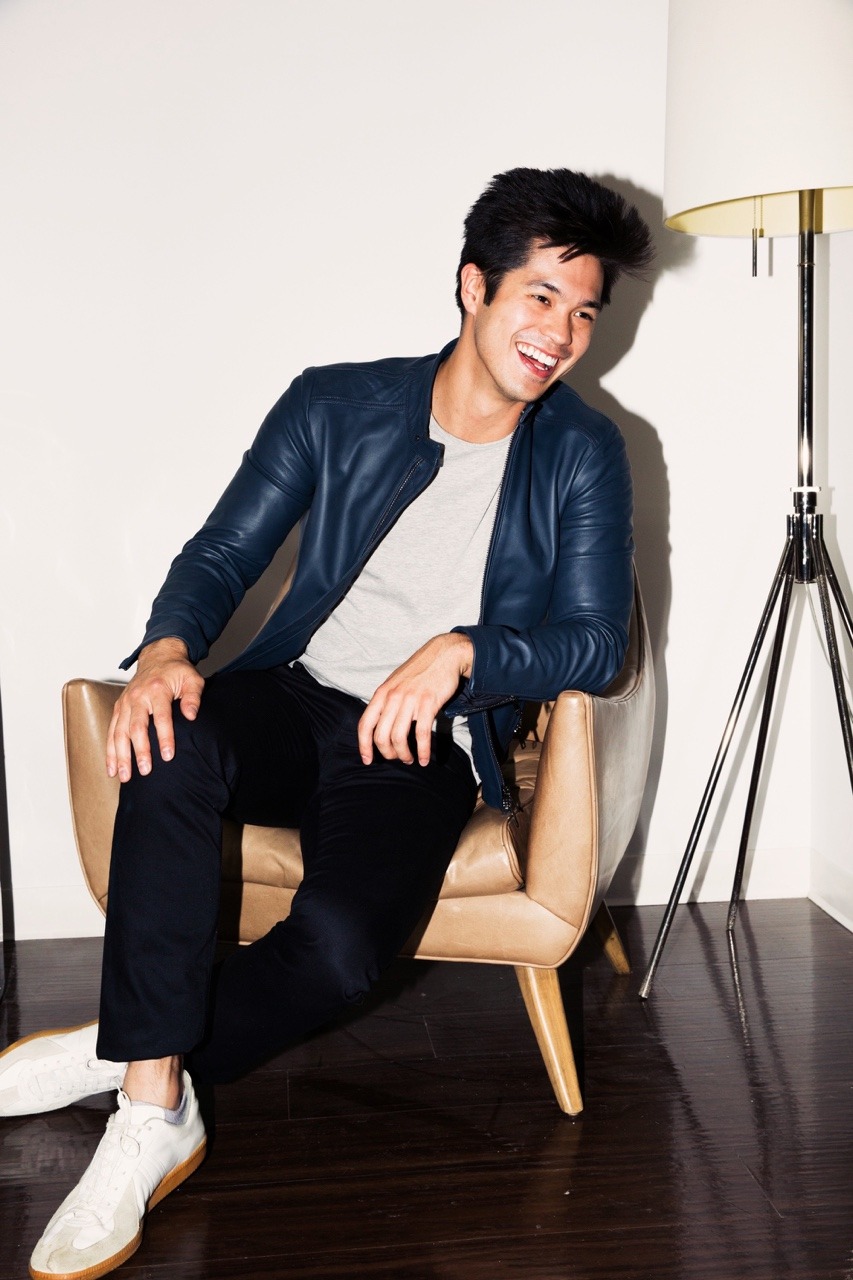 zachdtfdempsey:  Ross Butler | Coveteur   How is he even real?