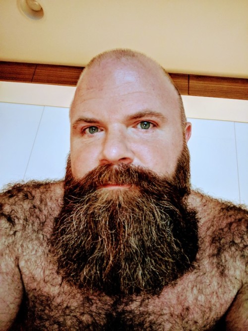 mostguyshavehair:Just got the beard trimmed up a little bit