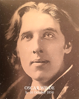 billpottz:　❝ with freedom, books, flowers, and the moon, who could not be happy? ❞　happy birthday, o