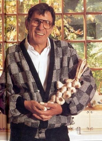 kylarens: if ur ever sad look at this picture of leonard nimoy holding garlic   