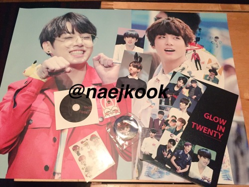 I’m selling a bunch of jungkook fansite stuff and the yoongi hhm figures. I’m selling them for like 