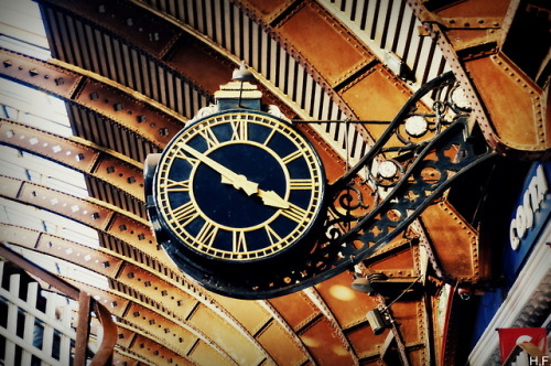 Vintage Clock, York Railway Station.