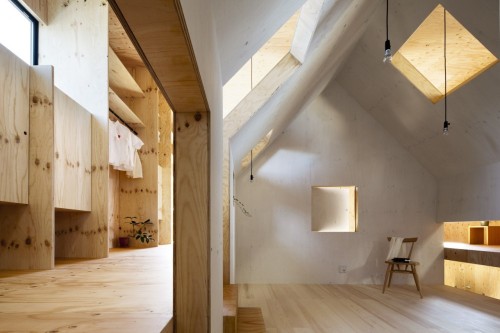 ombuarchitecture:Ant-house Shizuoka • Shizuoka Prefecture • JapanBy mA-style architectsvia Archdaily