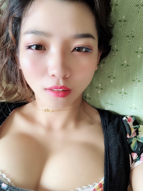 prettybaby520: 迷离