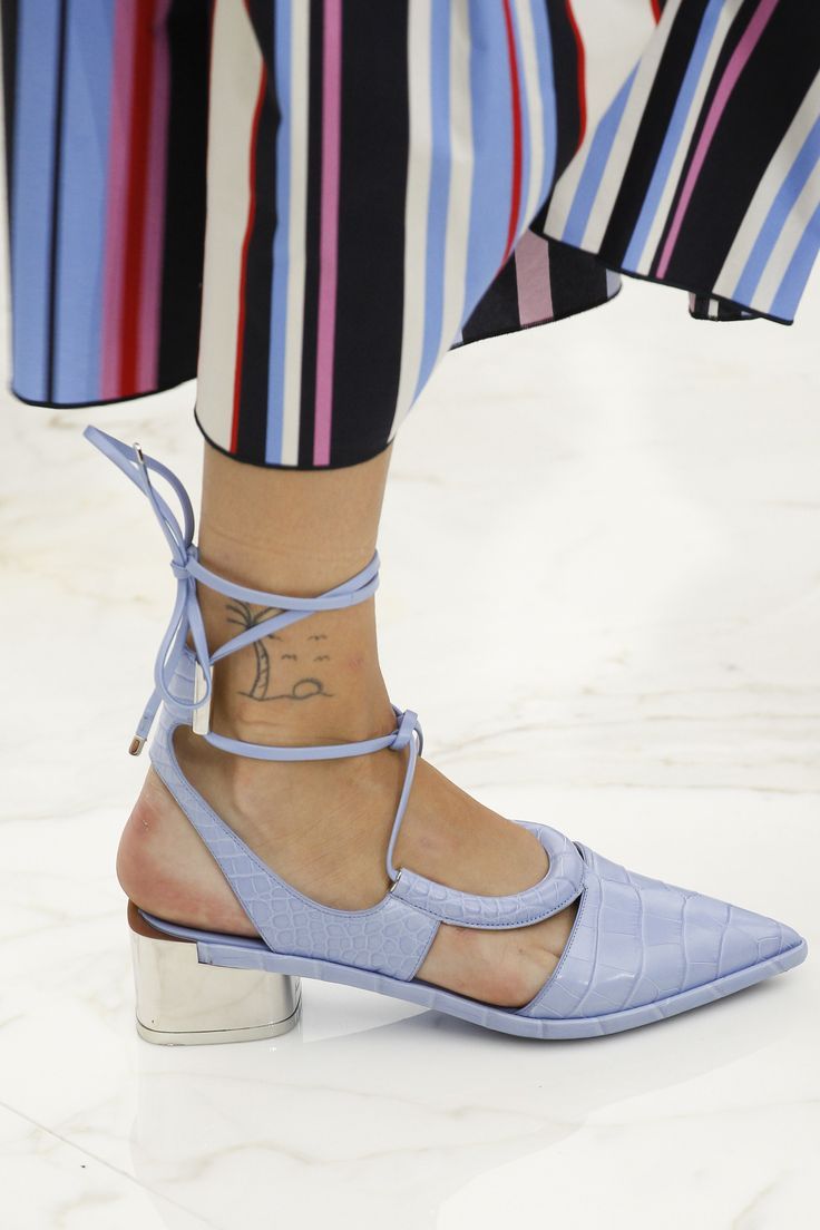 degarcons:  Details at Salvatore Ferragamo Spring 2016  