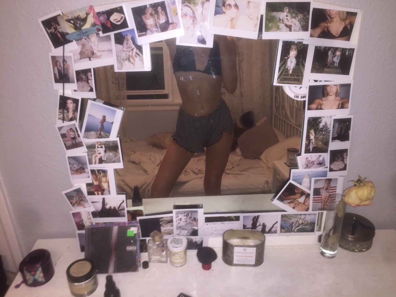 ataraxiangel:  It’s hard out here