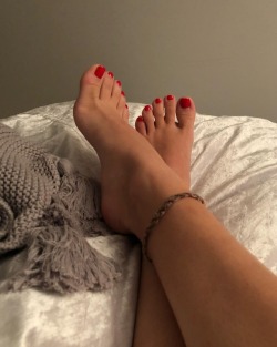 feetofleanne:  My red toes remind me of cherries on sweet desserts. Yum. 🍒👅 #feetofleanne 