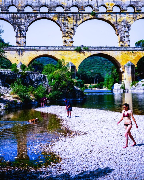 Pont Du Gard,Vers-Pont-du-Gard, France:The Pont Du Gard Is An Ancient Roman Aqueduct Bridge Built In