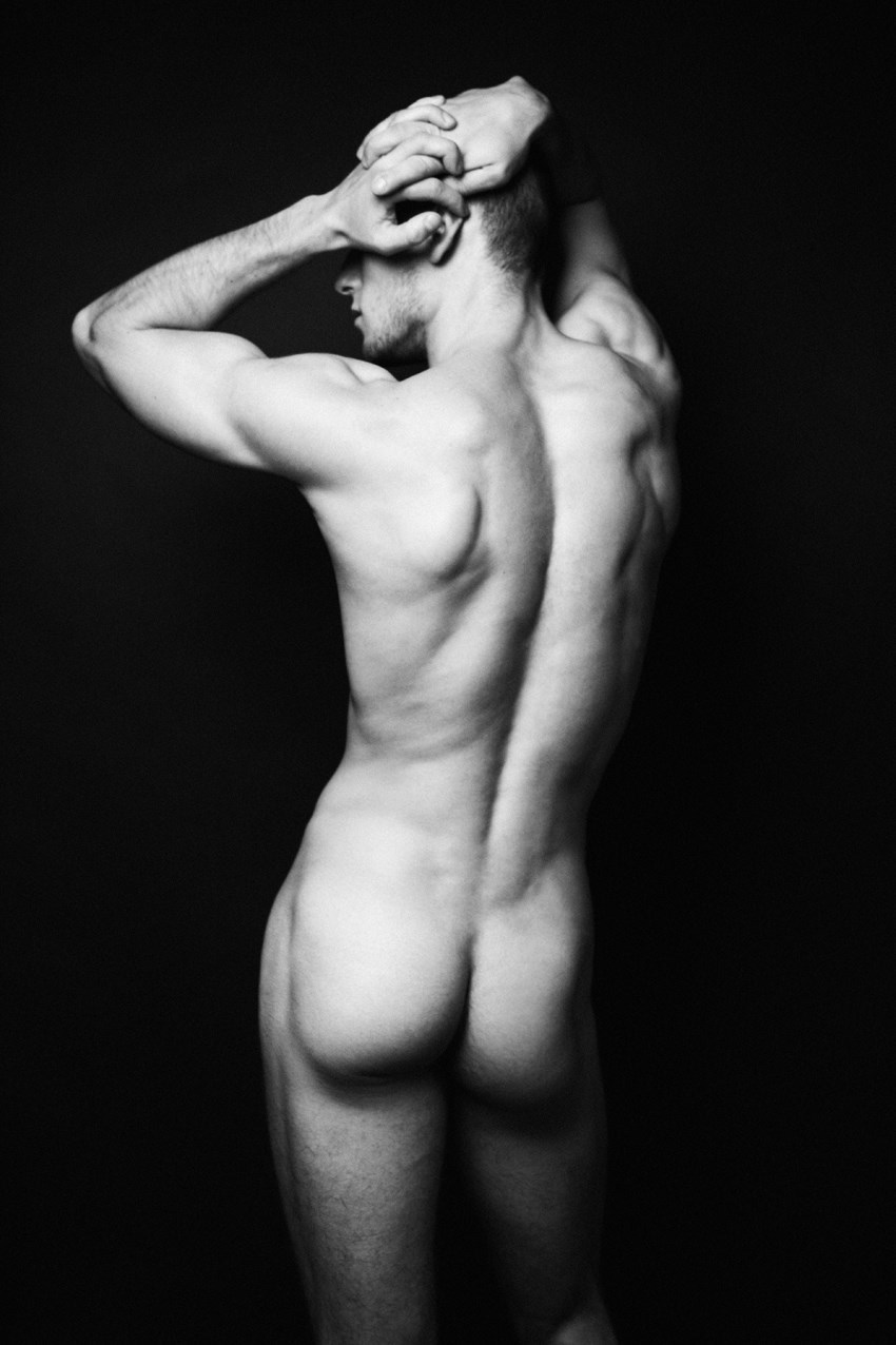 mansexfashion:    Photographer: Marat Mukhonkin Model: Tim  Man+Sex=Fashion Follow