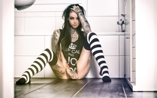 thatattoozone:Lady Tattoo Cat