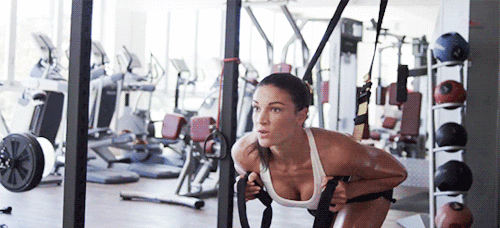 gunsandbunz:  Olympic Hurdler-Michelle Jenneke