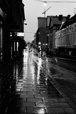 black-and-white:  sthlm rain. pt 3. (by smudo)