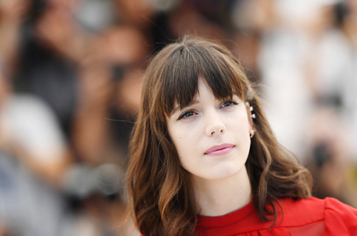  Stacy Martin attends the “Redoutable (Le Redoutable)” photocall during the 70th annual 
