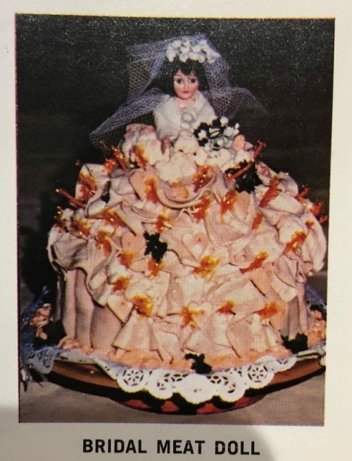 hazedolly:BRIDAL MEAT DOLL: The finest in unintentionally gothic wedding decor Source: The Kitsch Me