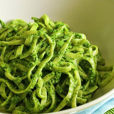 everybody-loves-to-eat:  requested photoset: foods with pesto