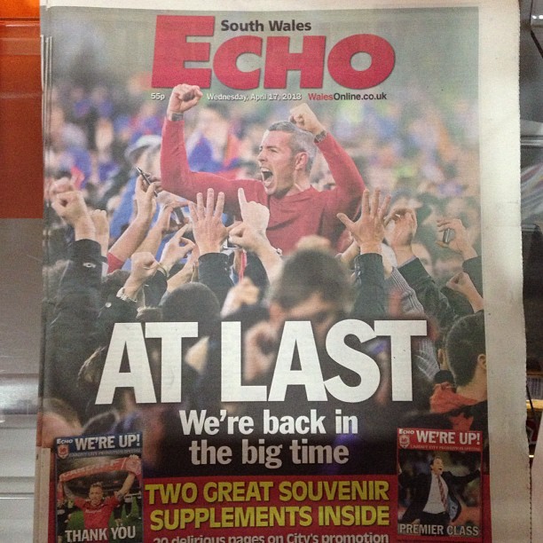 smalldoseofeverything:  Best picture on the front page of the echo! #bluebirdsgoingup