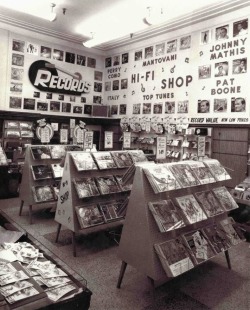 vinylespassion:  Woolworth’s Record Department in Utica, NY, 1958. 