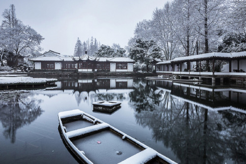 fuckyeahchinesegarden: Chinese garden in winter