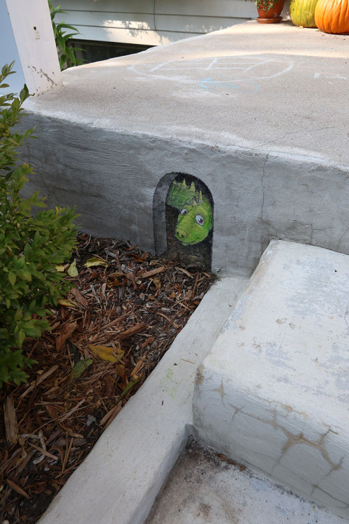 sluggoonthestreet:Homeowner Tip: this is the best time of year to get your under-porch dragon instal