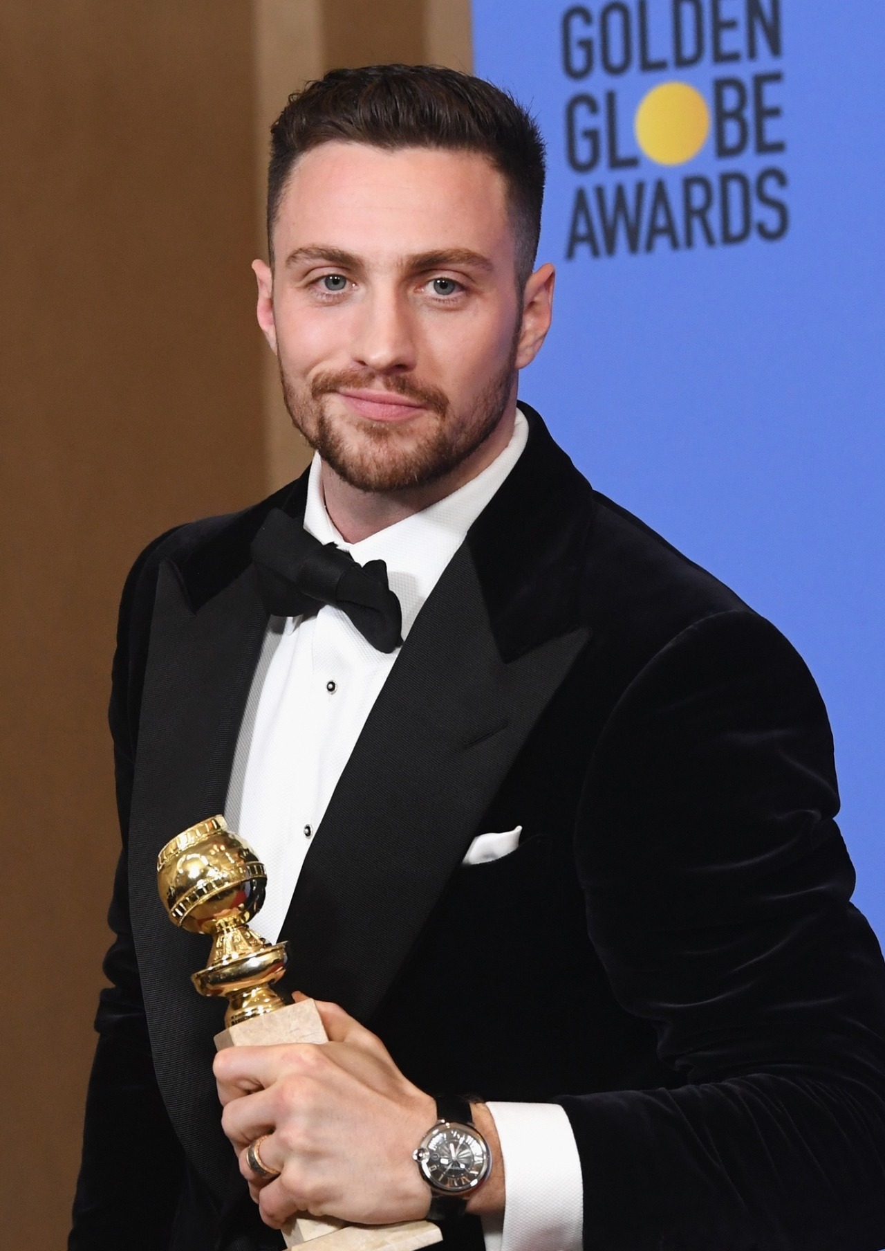 boyzoo:Aaron Taylor-Johnson at Golden Globe Awards 2017