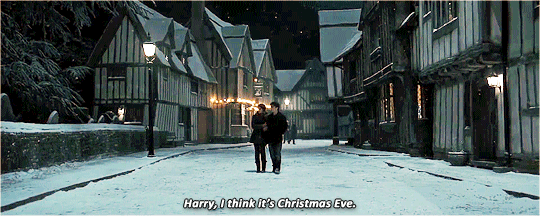 sbstianstans:December 24, 1997 in Godric’s HollowMerry Christmas!
