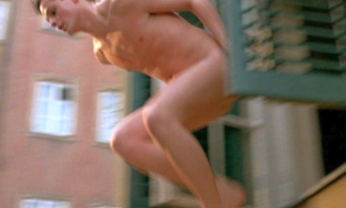 nudialcinema:  Marco Hofschneider nudo in “Europa Europa” (1990) 