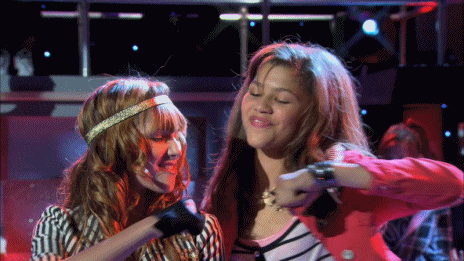 mileysbitch1123:Re-blog if you miss your childhood like crazy and get nostalgic when