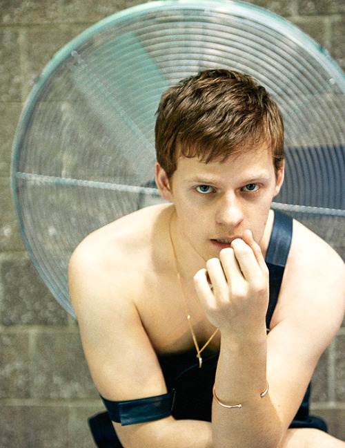 ryagosling:Lucas Hedges photographed by Ryan McGinley for GQ Magazine