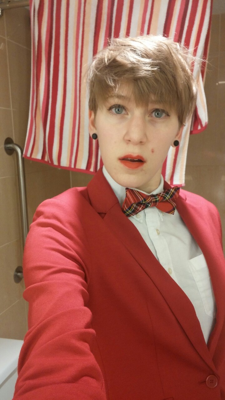 callmekitto:  Happy gosh darn New Year.