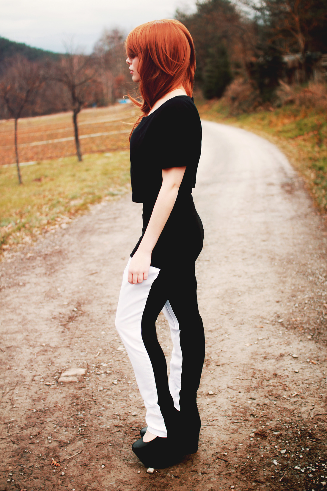 xthecoldfrontx:  instagram: thesoundofbreakingup xthecoldfrontx.tumblr.com wig from