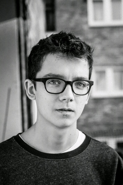 Sex Maszületett 2.0: Asa Butterfield (1997) pictures