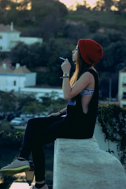 22sep-tember:     Lesbians for tumblr, I follow back *-* 