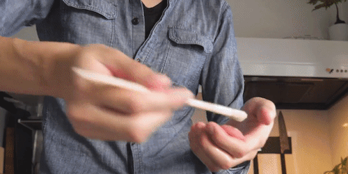 monochrome-no-oozora:  JunsKitchen - Homemade Cat Sushi (vs Store Cat Food)  Bonus: Nagi, Haku &
