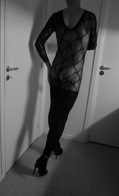 fatalsheer:  Me.  Stunning honey