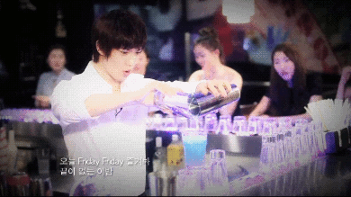 cnbluespace:  CNBLUE Bartender. 