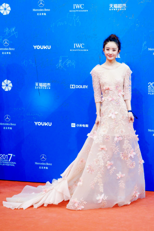2017′s Best Red Carpet Dresses 100/365 Zhao Liying in Georges Hobeika at Beijing Internat