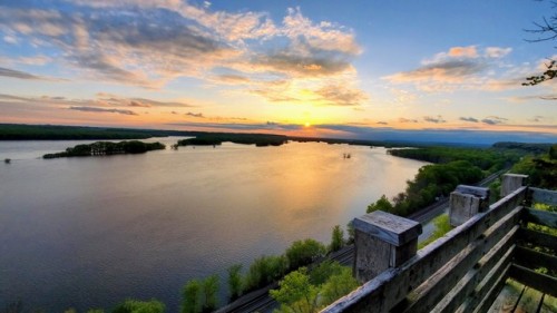 Outlook Point, Mississippi Palisades State Park, Illinois
