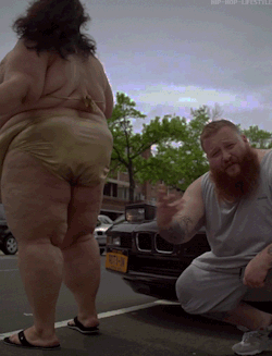 jaidefinichon:  Action Bronson - Strictly 4 My Jeeps [x]
