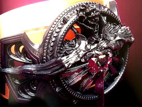 The Art & Design Of Final Fantasy XV - The Ring Of The Lucii