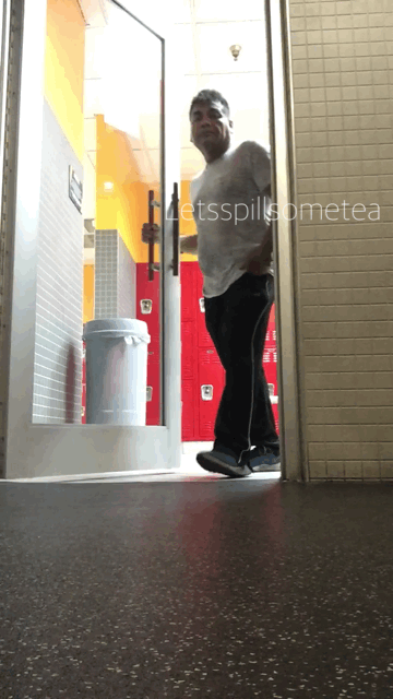 letsspillsometea4:  Duriel   https://mobile.twitter.com/spillsomehotteahttps://mobile.twitter.com/letspills0metea