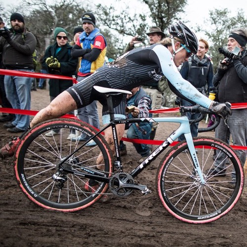 bici-veloce: From tenspeedheroluke - Always giving a clinic, Katie Compton. @trekbikes ift.tt