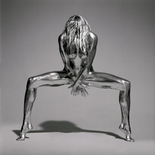 sub-textural:Always  mellifluous. Photograph by, Guido Argentini “To be creative means to be in lo
