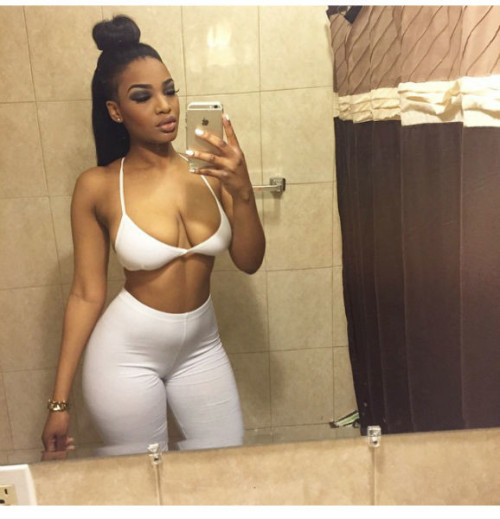 Name: Jasmine Images: 34 Naked Pics: Yes. Looking For: Men/Couple