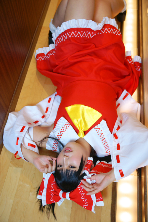 Touhou Project - Reimu Hakurei (Yurika) 3HELP US GROW Like,Comment & Share.CosplayJapaneseGirls1.5 - www.facebook.com/CosplayJapaneseGirls1.5CosplayJapaneseGirls2 - www.facebook.com/CosplayJapaneseGirl2tumblr - http://cosplayjapanesegirlsblog.tumblr.c
