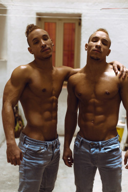 dominicanblackboy:  The sexy gorgeous beautiful built dancer EoTwins Emilio and Orlando Gil!