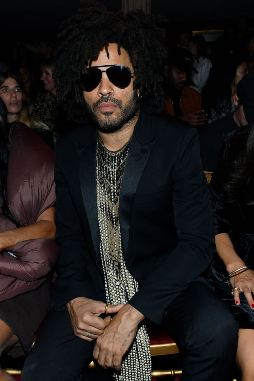 Lenny Kravitz attends the Off/White show as part of the Paris Fashion Week Womenswear Spring/Summer 