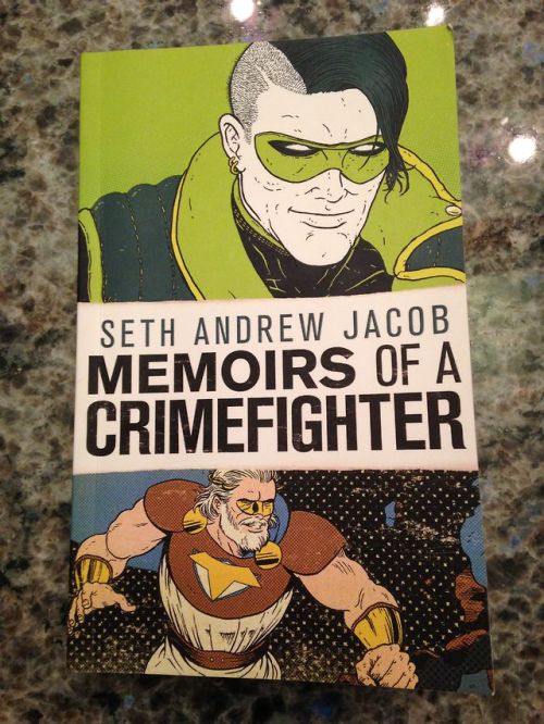 memoirsofacrimefighter:  Do you like books? Do you like…free books? I’m giving away 10 