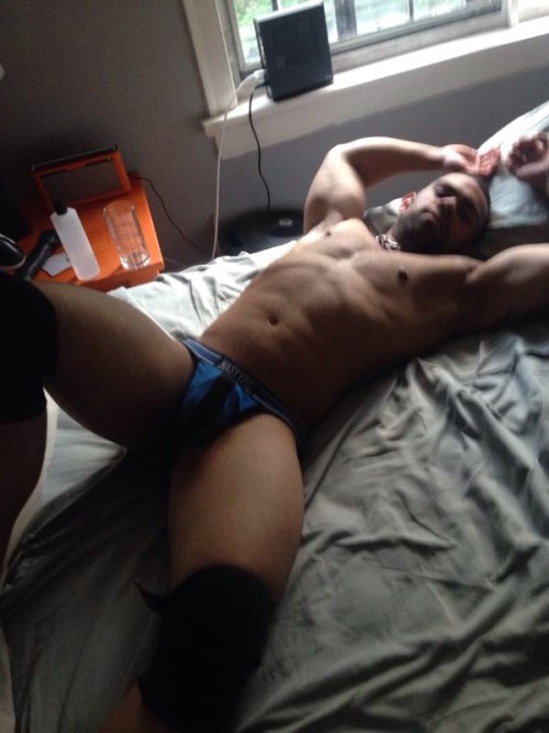 hotsexymenxxx:Lorenzo Flexx