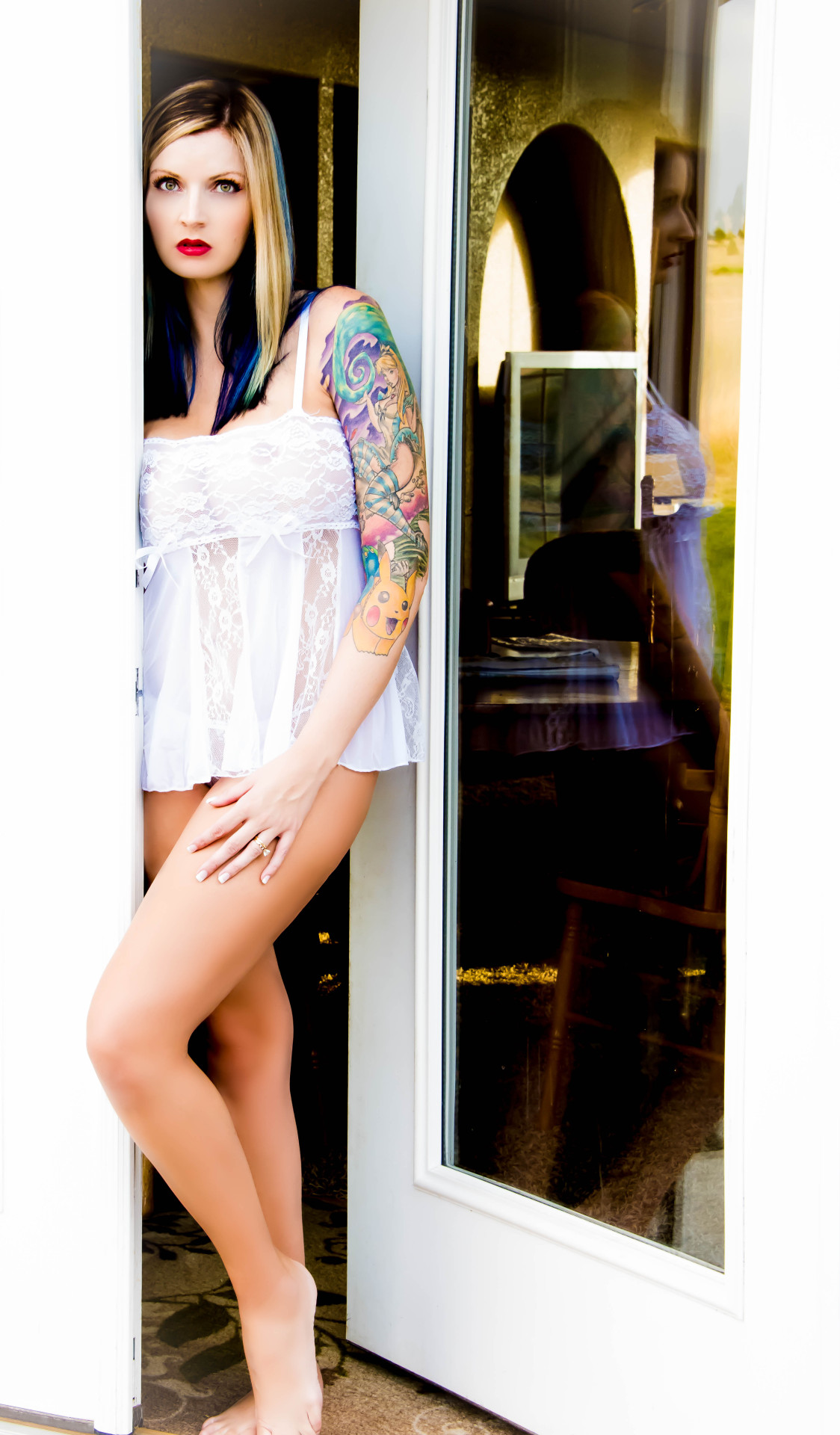 milakotik:  Patiently waiting for the mailman to bring me a package….